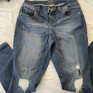 Torrid Premium destroyed Jegging